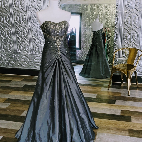 LAST CHANCE Charcoal Beaded Ballgown w/ Corset - Picture 1 of 4